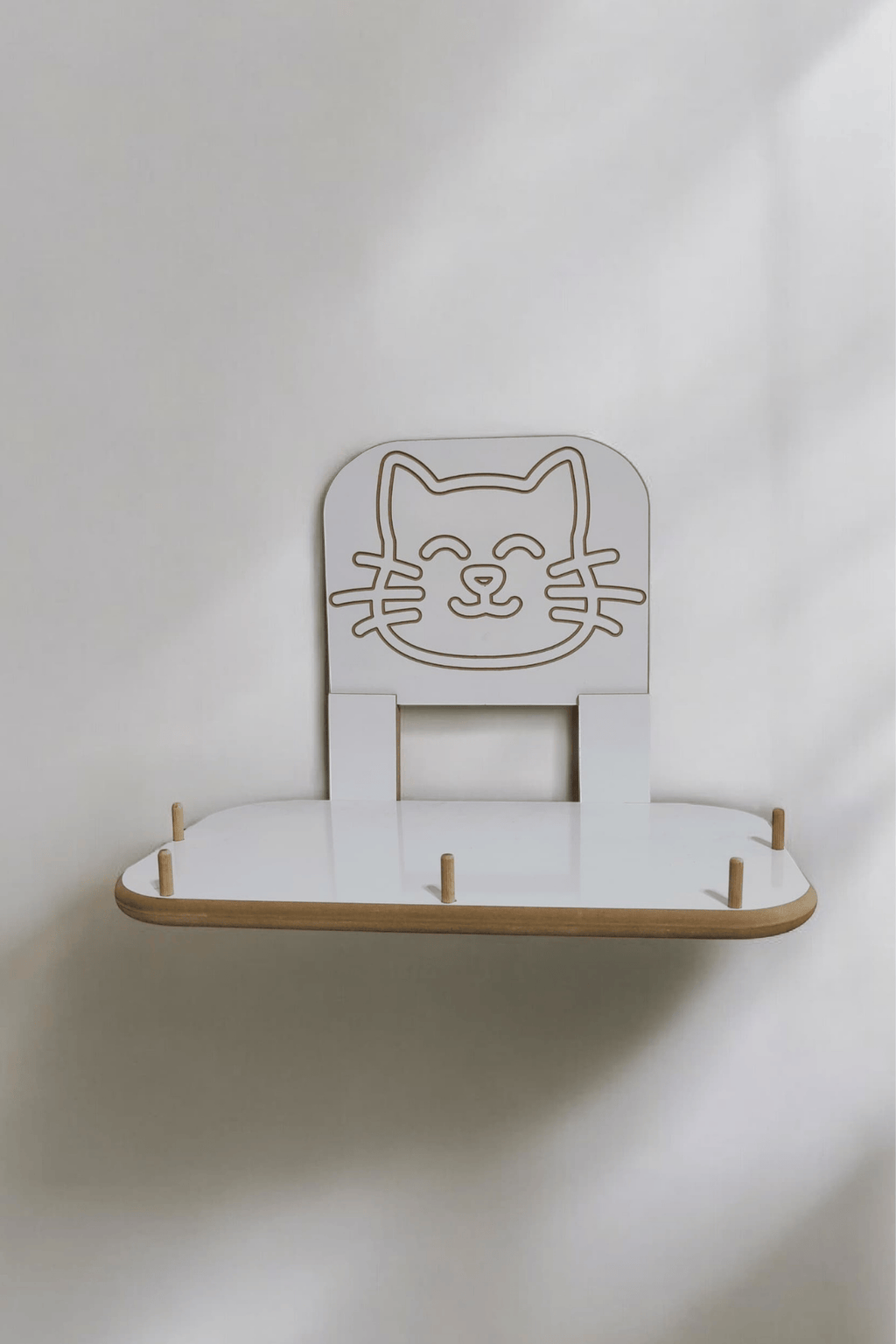 Kedi Yatağı, Duvara Monte Premium (30x48 cm) CNC Kazımalı 3D Figürlü|Sağlam Vida Sistemli | Minderli